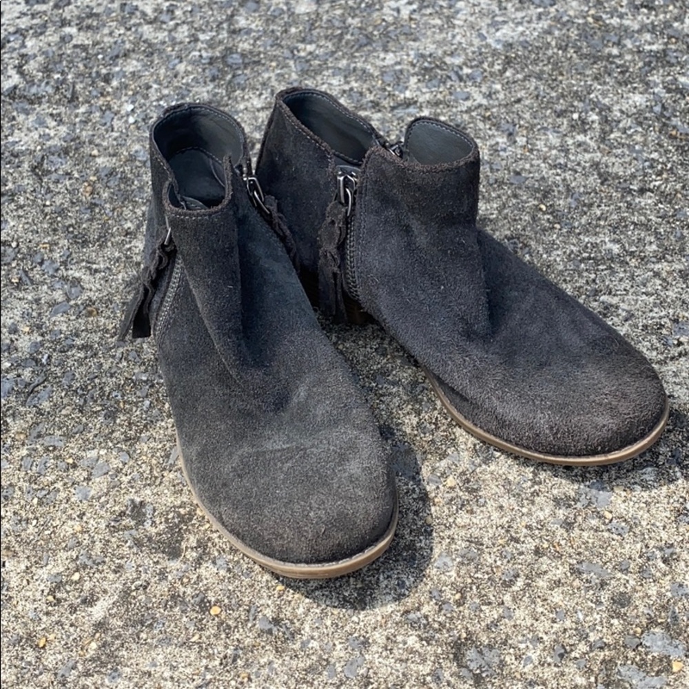 Selling charcoal grey Dolce Vita ankle boots.